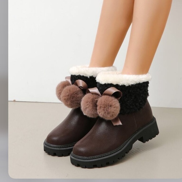 Colorblock Fluffy Trim Snow Boots - Picture 2 of 16